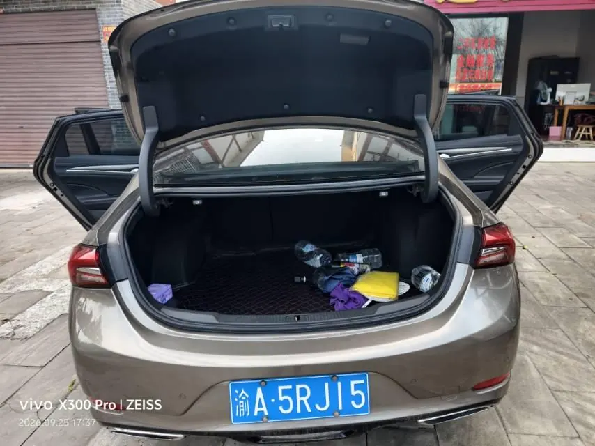 Buick 2020 LaCrosse 2.0T Avenir Flagship Automatic Gear 8