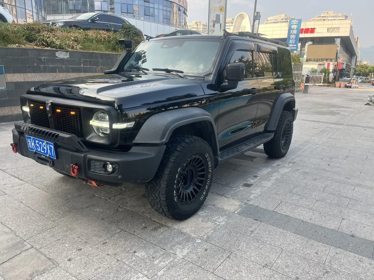 Open image lightbox: Tank 2021 Tank 300 2.0T Off-Road Explorer Automatic