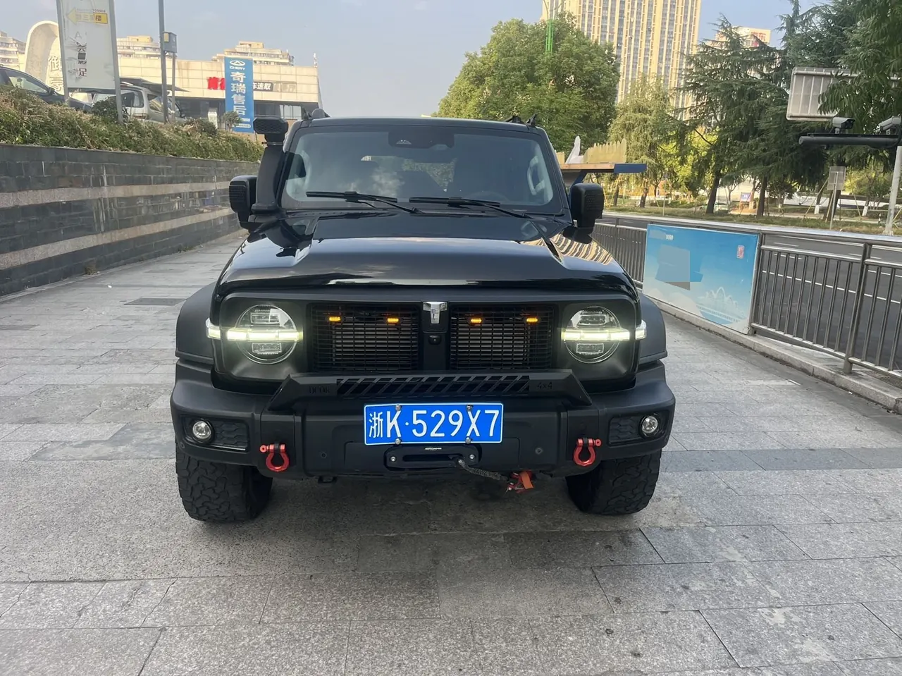 Tank 2021 Tank 300 2.0T Off-Road Explorer Automatic 3