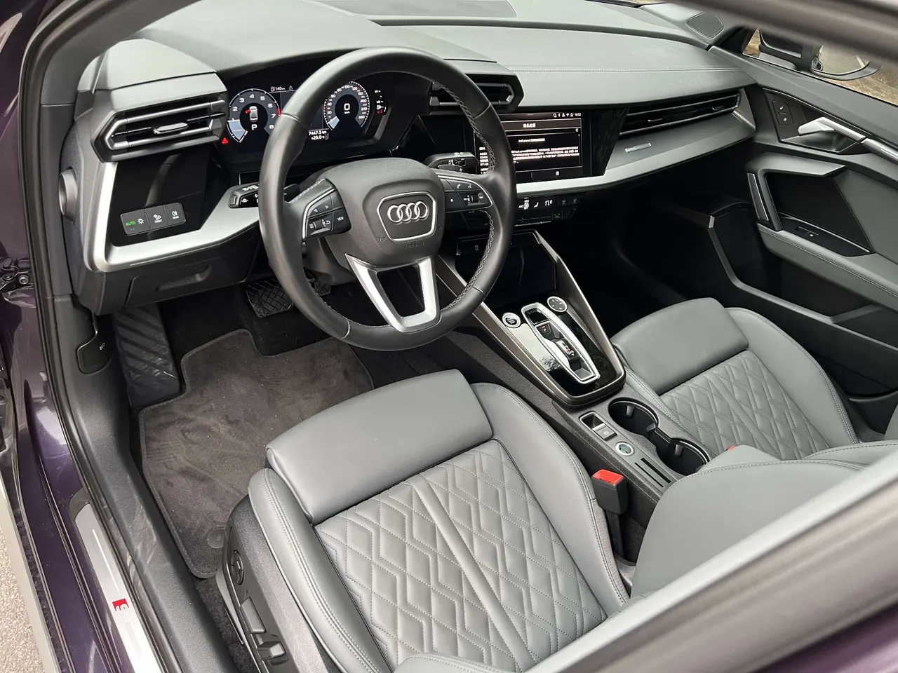 Audi 2025 A3L Limousine 1.5TFSI 35TFSI Flying Premium Automatic 8