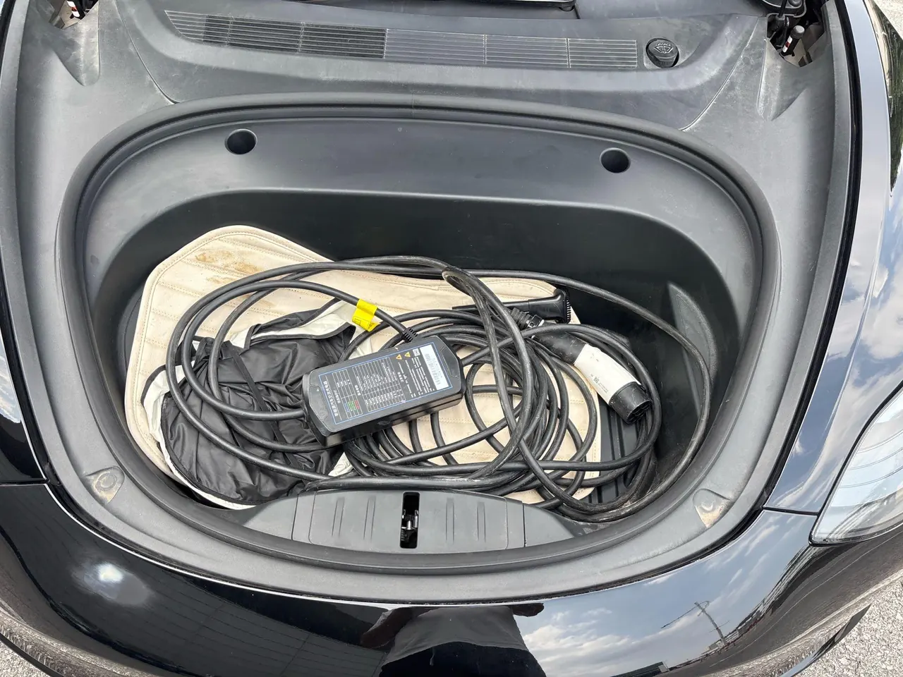 Tesla 2022 Model 3 rear-wheel drive version of automatic transmission 8
