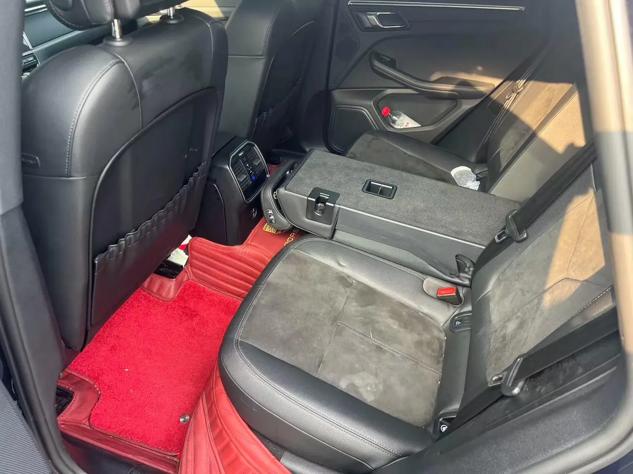 Porsche Macan (Imported) 2020 Macan 2.0T Automatic Gear 5