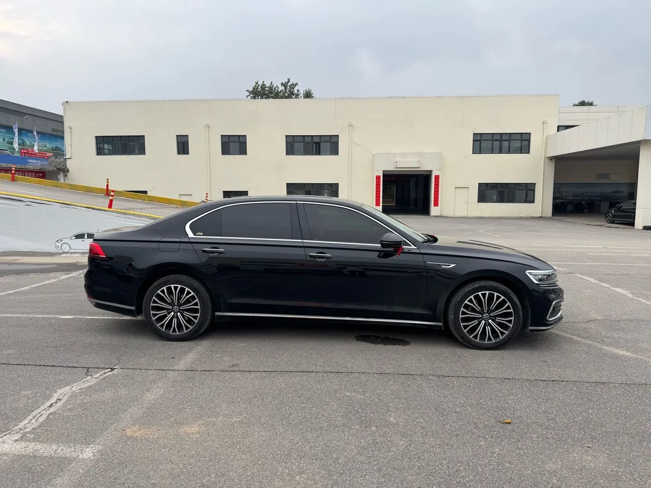 Volkswagen 2021 Huiang 2.0TSI 380TSI Deluxe Edition Automatic Gear 5