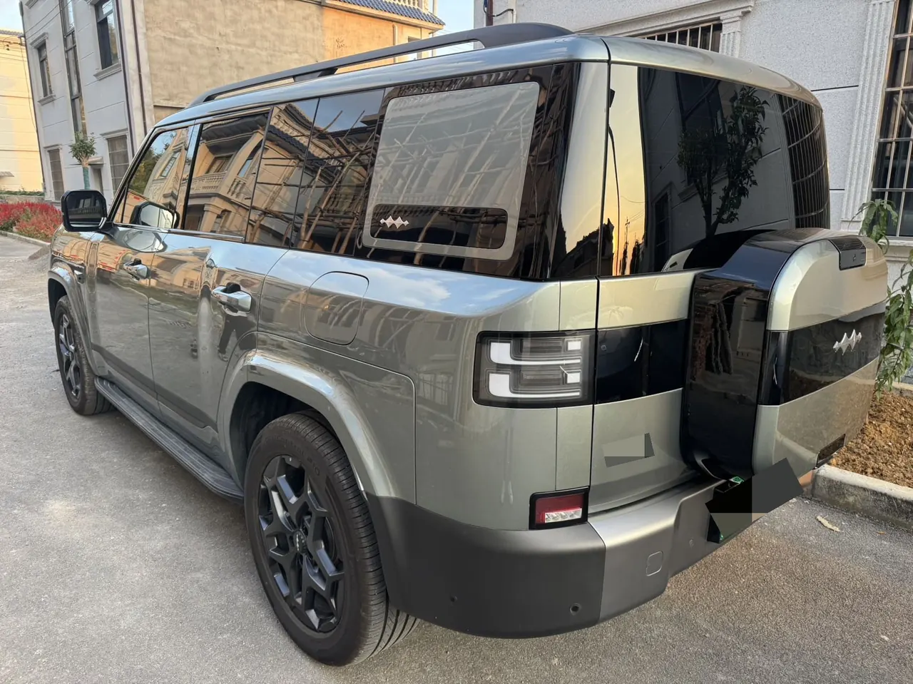 FangChengBao 2025 titanium 7 1.5T stepless 190KM four-wheel drive Ultra version of automatic gear 10