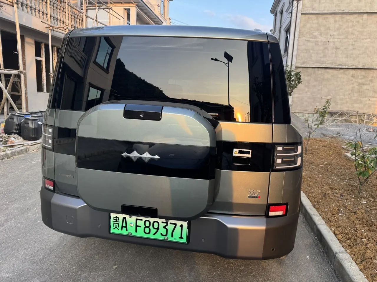 FangChengBao 2025 titanium 7 1.5T stepless 190KM four-wheel drive Ultra version of automatic gear 8