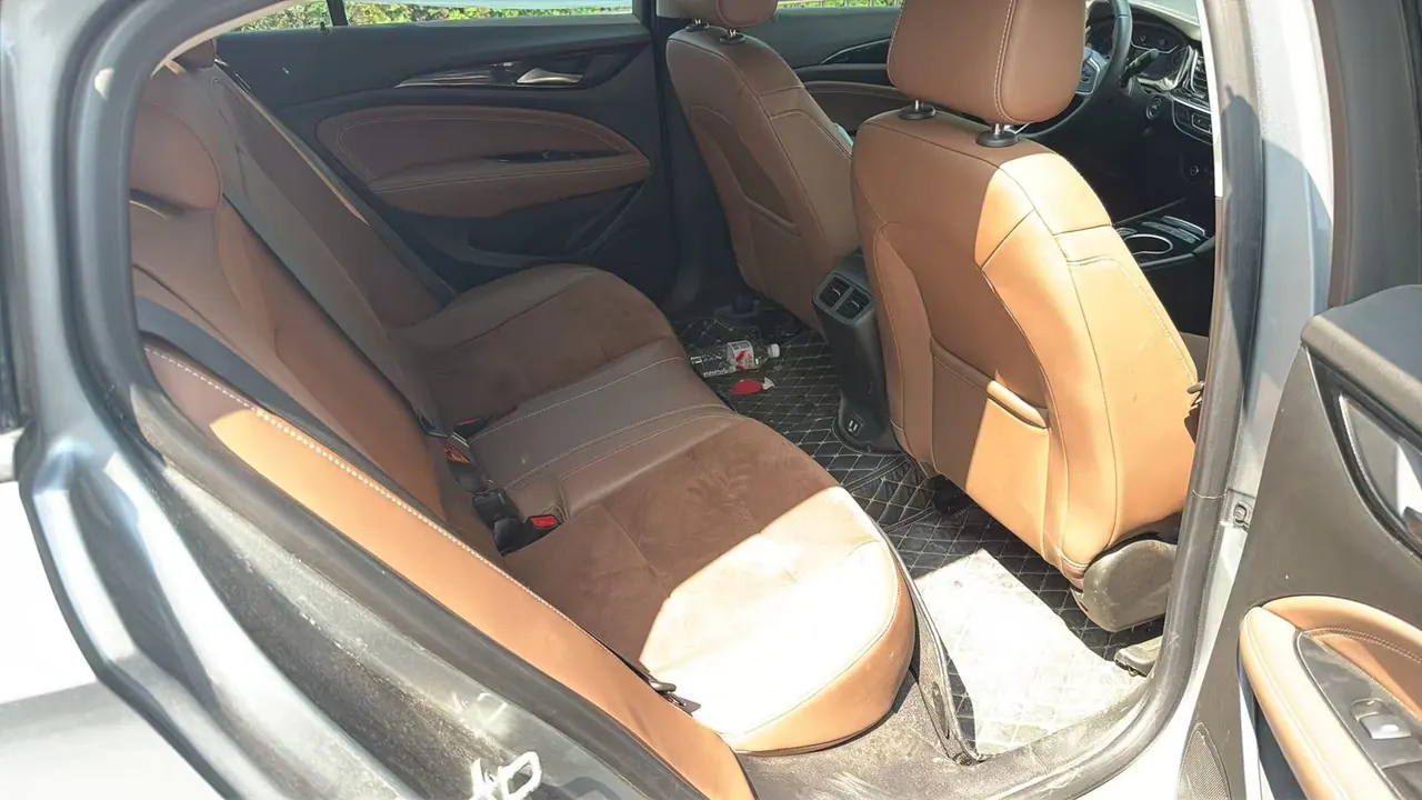Buick 2022 Regal 1.5T 552T Smart Automatic Gear 5
