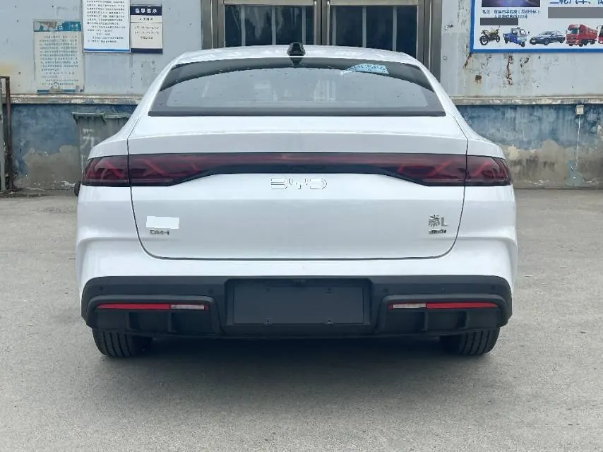 BYD 2026 Qin L DM-i 1.5 stepless 128KM leading automatic gear 4