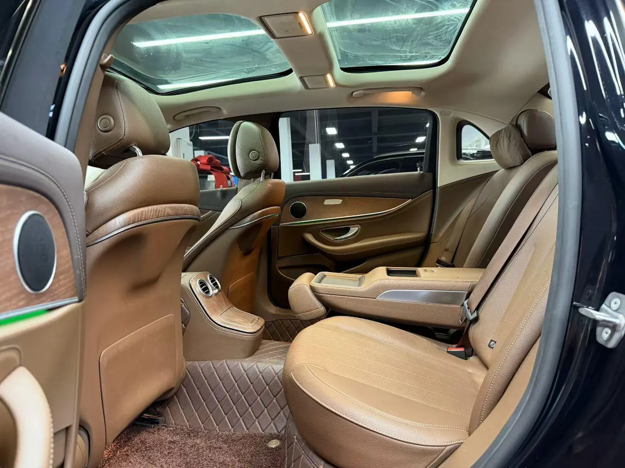 Mercedes Benz E Class 2022 E 260 L 2.0T Automatic 6