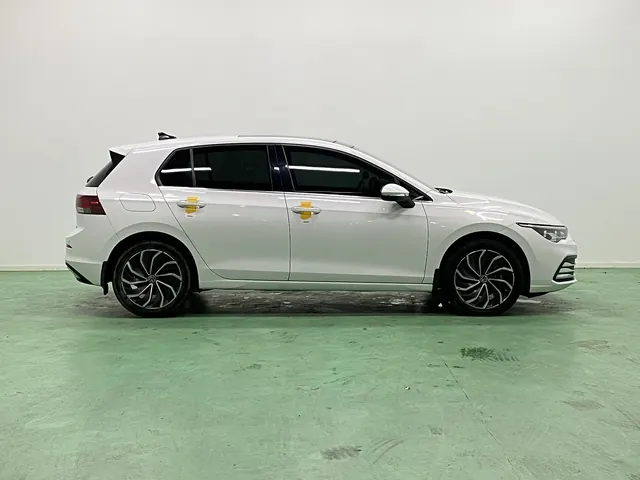 Volkswagen 2021 Golf 8 PRO 1.4TSI 280TSI First Edition Automatic 6