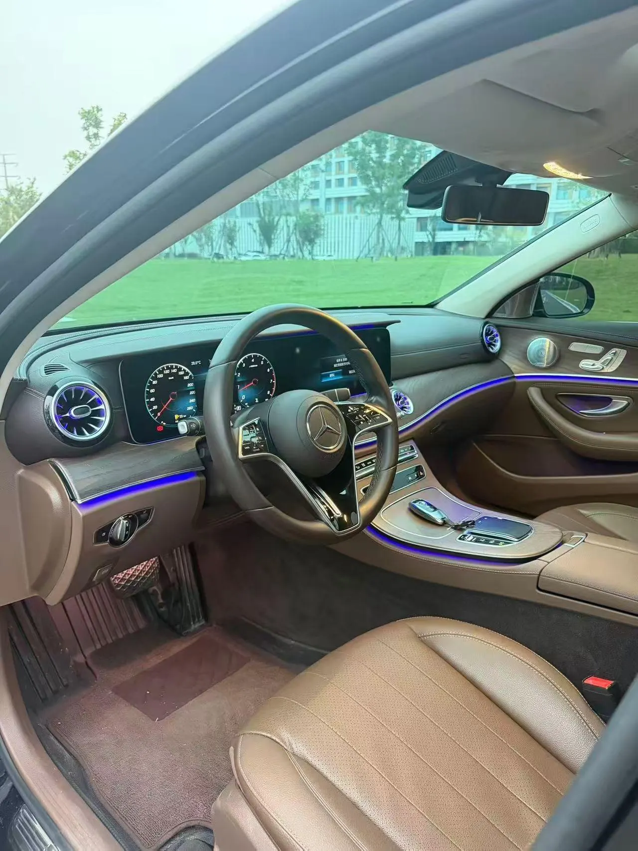Mercedes Benz E-Class 2021 E 300 L 2.0T Fashion Automatic Gear 3