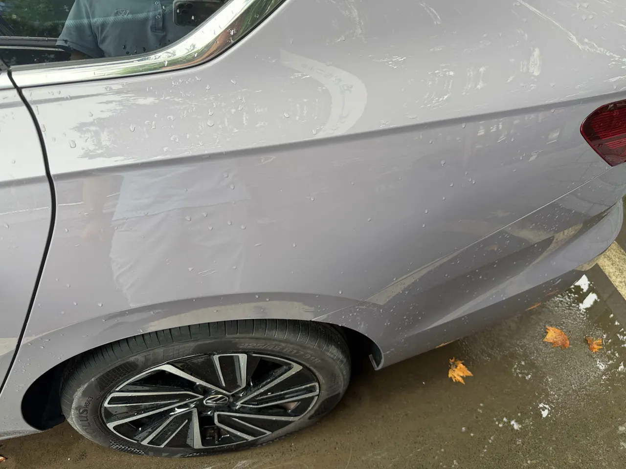 Volkswagen 2026 Lavida Pro 1.5TSI 300TSI Zhiyi Edition Automatic Gear 4