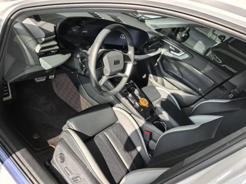 Audi 2026 A5L 2.0T Dry Kun Smart Driving Edition Automatic Gear 4
