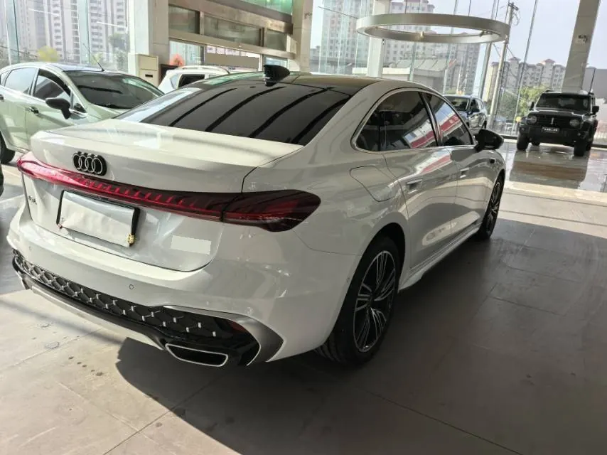 Audi 2026 A5L 2.0T Dry Kun Smart Driving Edition Automatic Gear 8