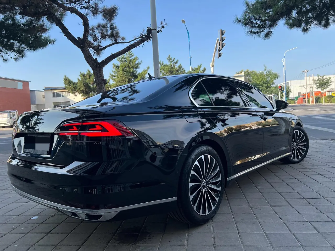 Volkswagen 2021 Hui Ang 2.0TSI 380TSI Premium Edition Automatic Gear 3