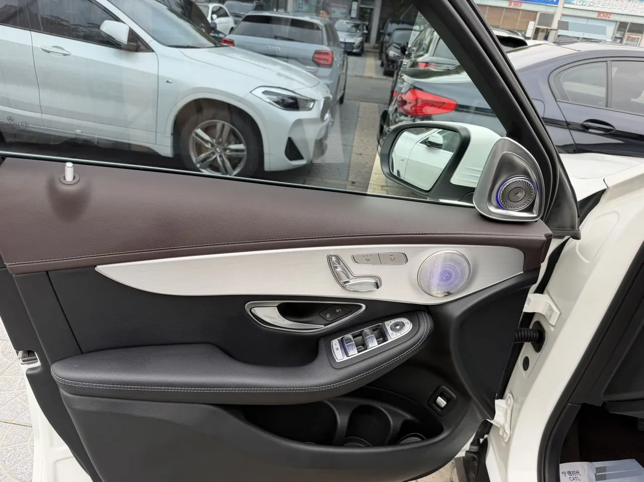 Mercedes Benz 2021 GLC 260 L 4MATIC 2.0T Luxury Automatic 8