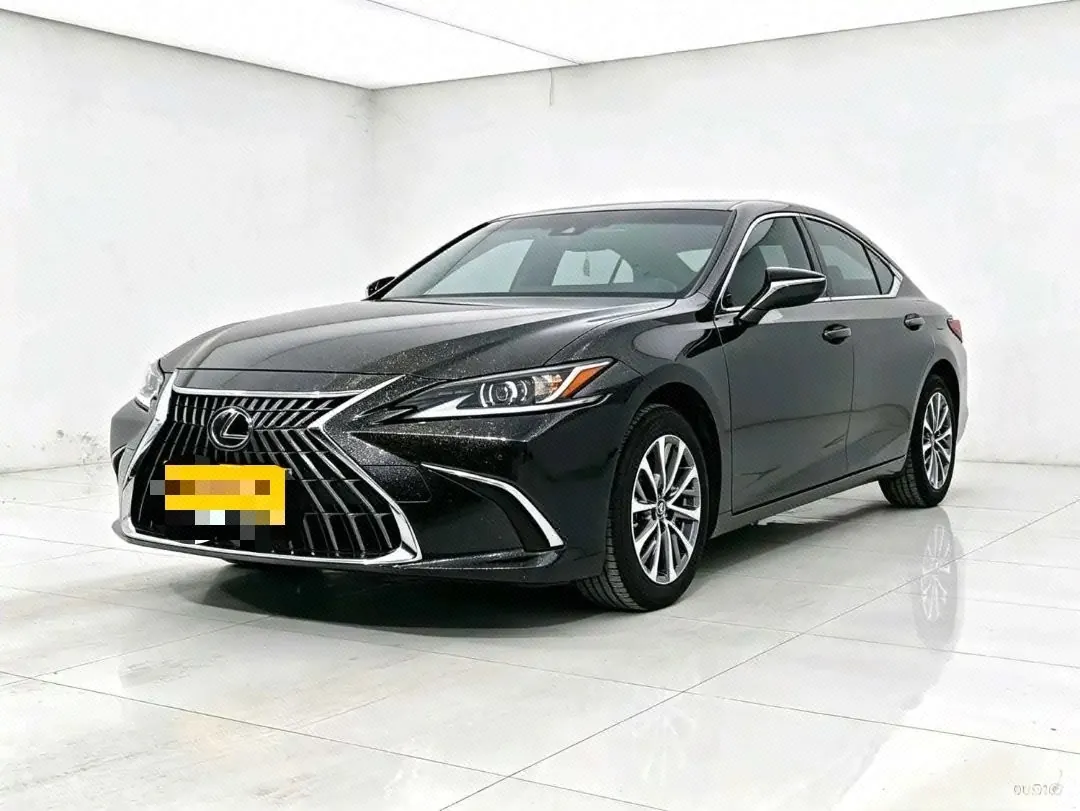 Открыть галерею: Lexus ES (Imported) 2024 ES200 2.0 Stepless Edition Automatic Gear