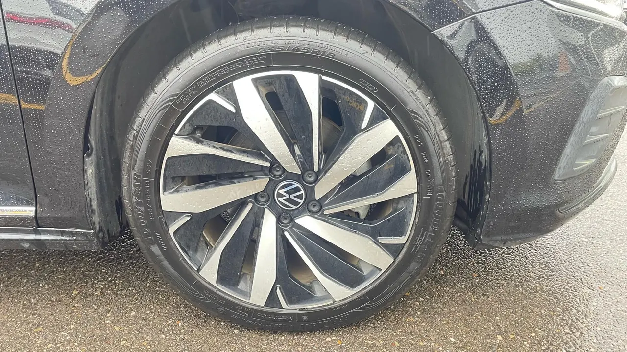 Volkswagen 2024 Passat 2.0TSI 380TSI Elite Edition Automatic 10