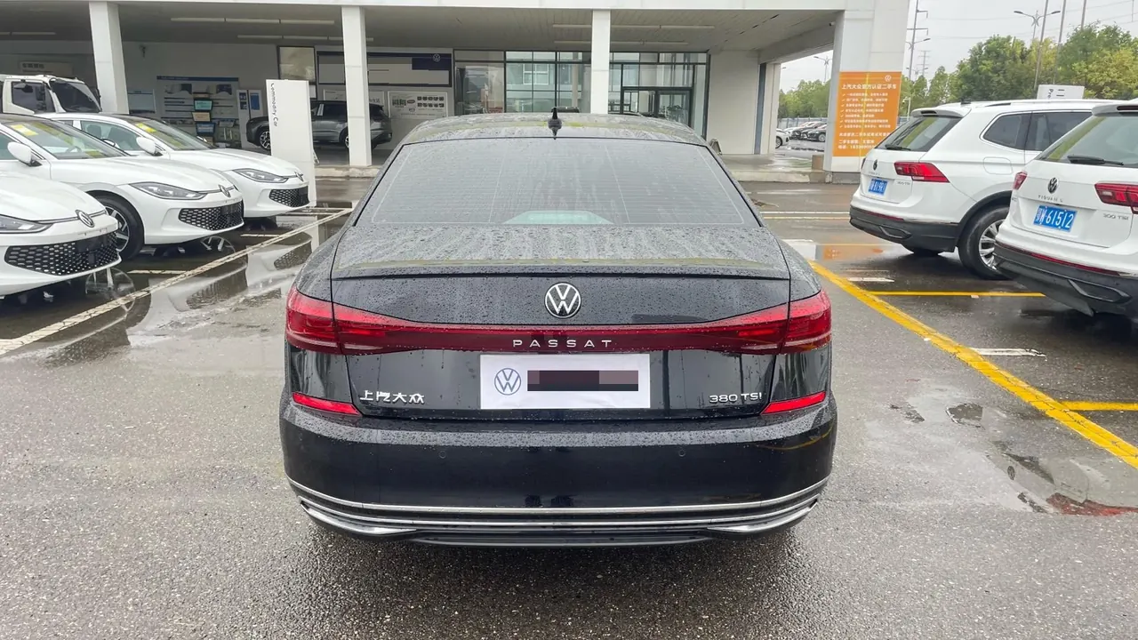 Volkswagen 2024 Passat 2.0TSI 380TSI Elite Edition Automatic 7