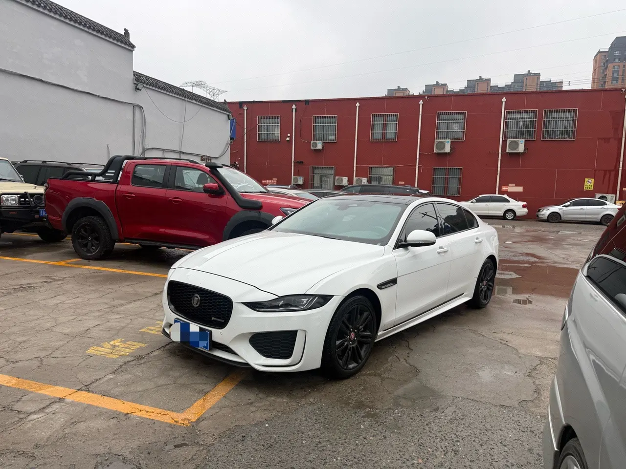 Open image lightbox: Jaguar 2021 XEL 2.0T 250PS R-DYNAMIC S Enterprising Sports Edition Automatic Gear