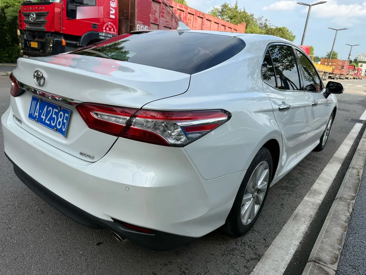 Toyota 2021 Camry 2.0G Stepless Deluxe Edition Automatic Gear 8
