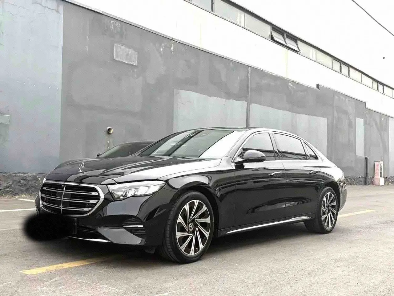 Open image lightbox: Mercedes Benz E Class 2024 E 260 L 48V 2.0T Automatic