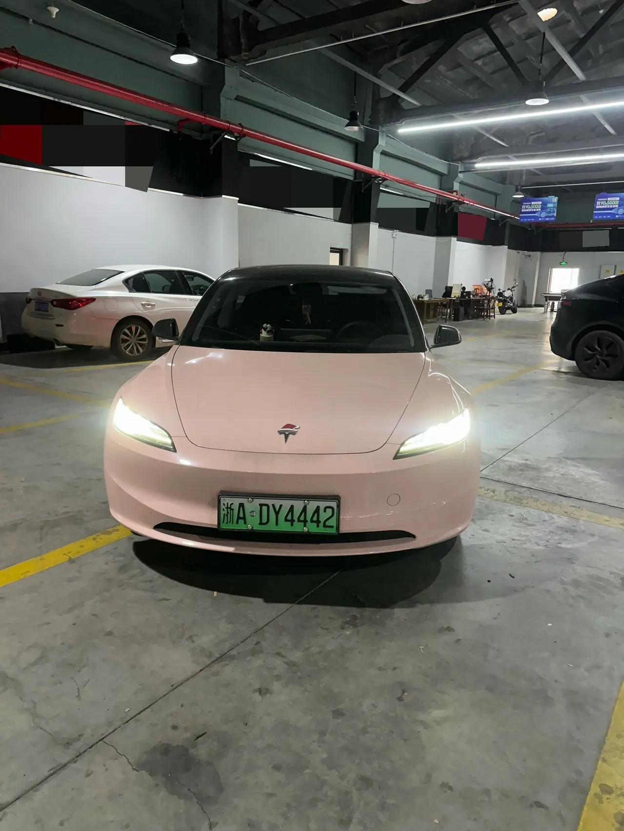 Tesla 2023 Model 3 Rejuvenation Edition Rear Wheel Drive Automatic Transmission 2