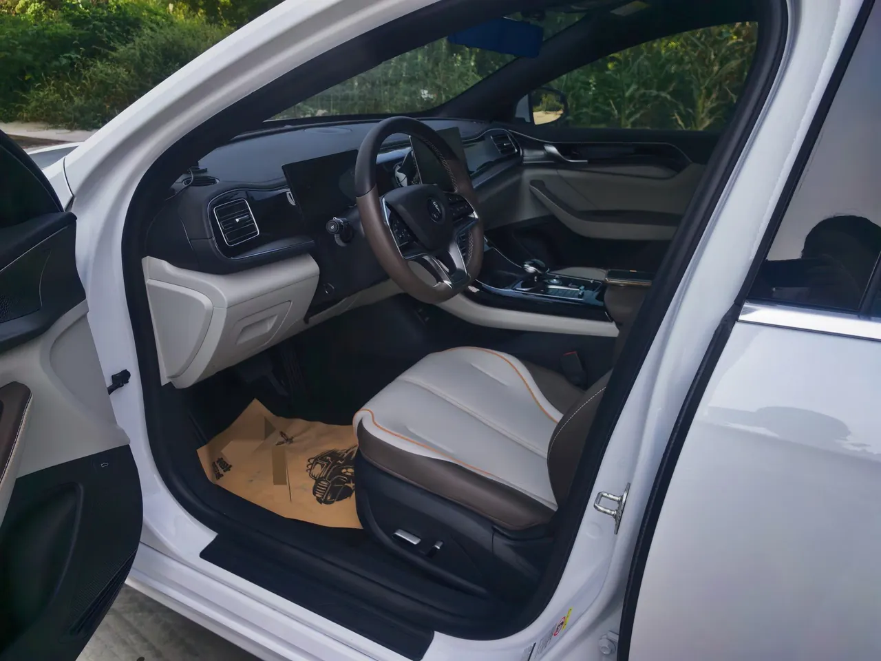 BYD 2024 Qin PLUS EV 420KM Glory Edition Exceed Automatic Gear 2