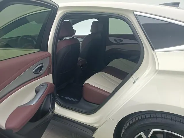 BYD 2026 Seal 07 DM-i 1.5T CVT 230km Flagship Automatic 6