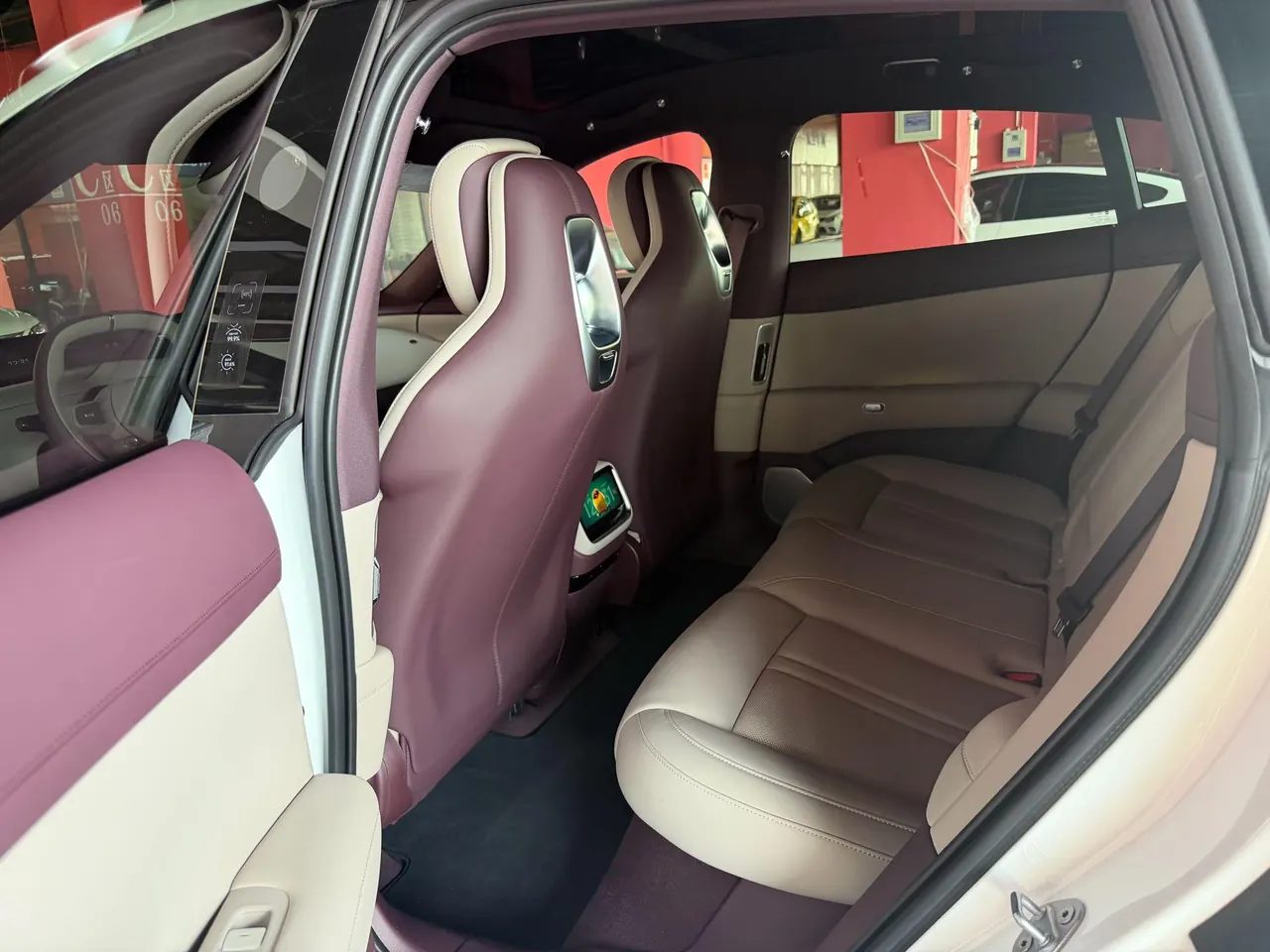 MI 2026 YU7 Standard Edition Automatic Gear 4