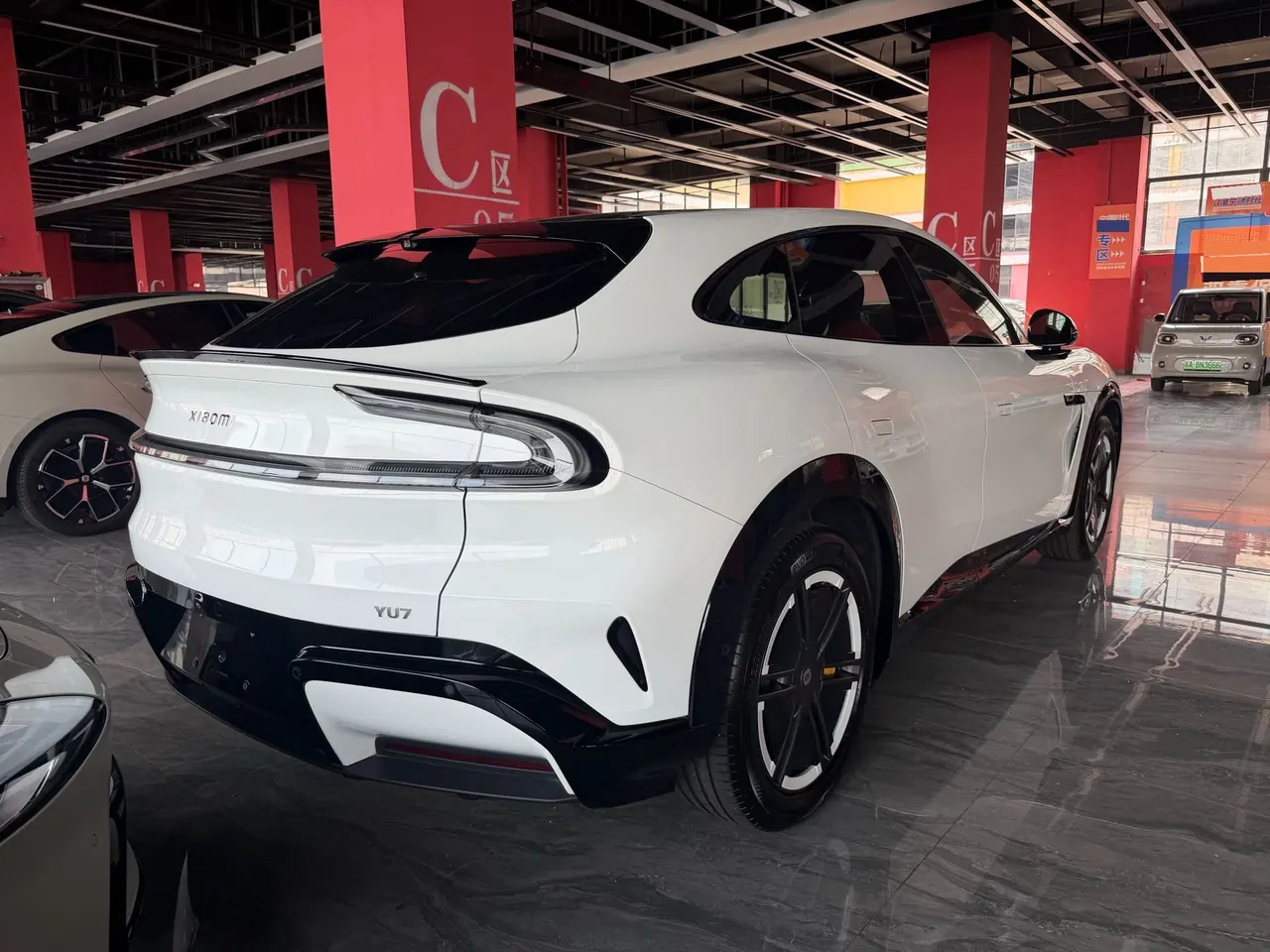 MI 2026 YU7 Standard Edition Automatic Gear 6
