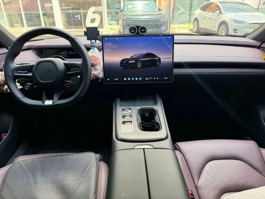 MI 2024 SU 7 700km Rear Drive Standard Founding Edition Automatic Gear 5