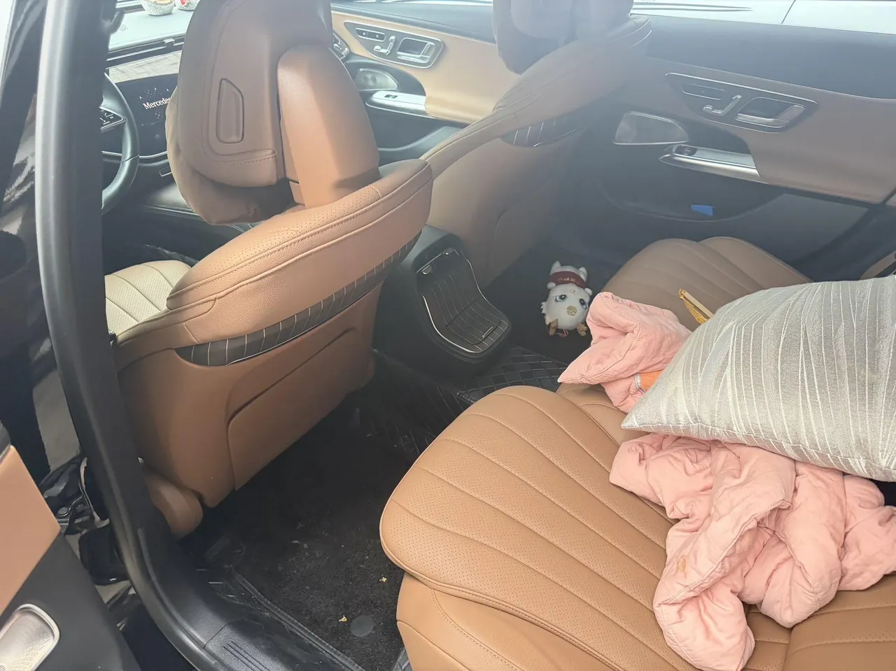 Mercedes Benz E Class 2024 E 300 L 48V 2.0T Luxury Sports Automatic 6