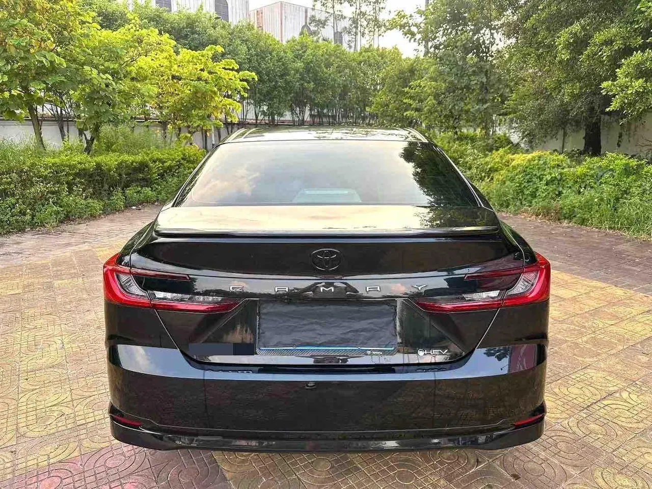 Toyota 2024 Camry Dual Engine 2.0HE Stepless Elite Automatic Gear 5