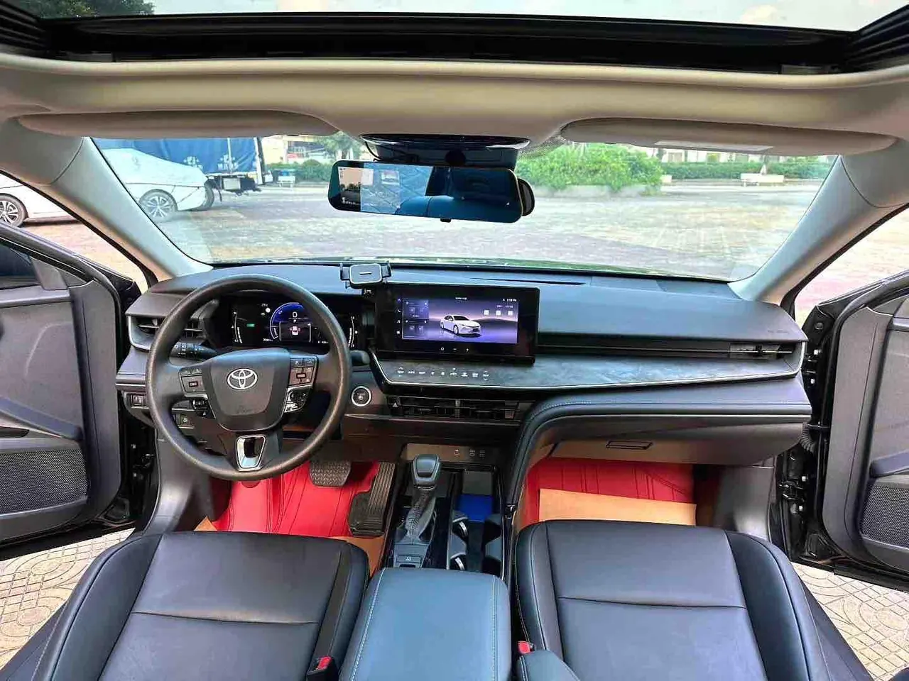 Toyota 2024 Camry Dual Engine 2.0HE Stepless Elite Automatic Gear 8