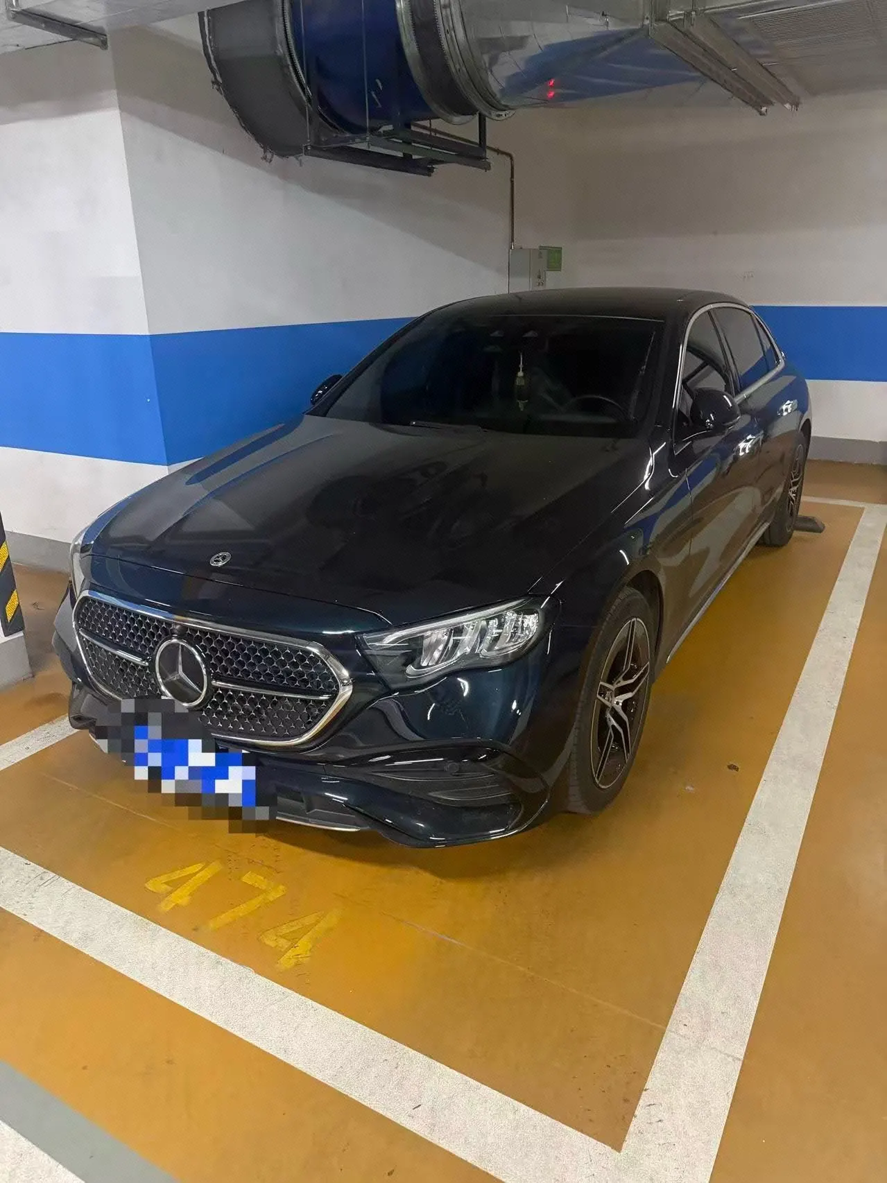 打开图片灯箱:Mercedes Benz E Class 2024 E 300 L 48V 2.0T Luxury Sports (Modified) Automatic Gear
