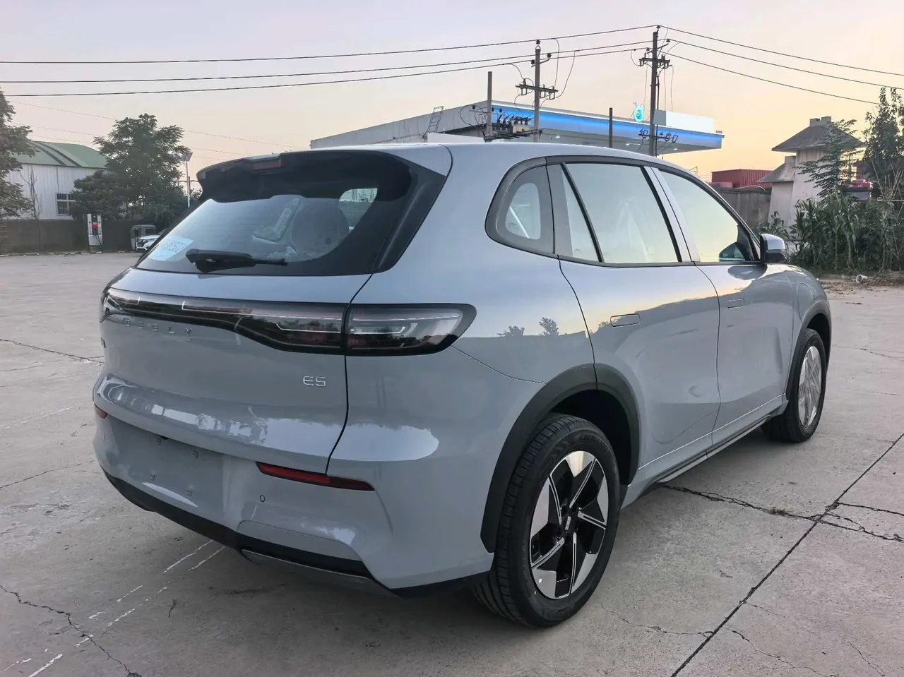 Geely Galaxy 2026 E 5 530km sailing version of automatic gear 5