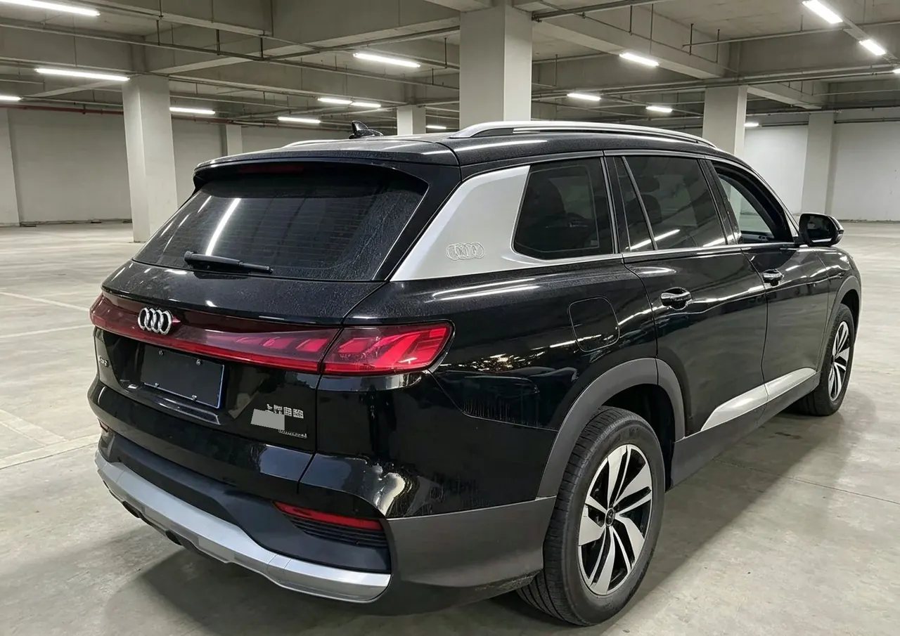 Audi 2024 Q6 2.0TFSI 40TFSI Quattro view cloud feather forest set 7 automatic gear 2