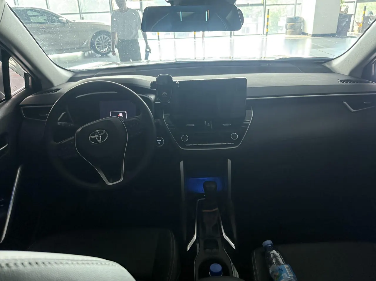Toyota 2024 Fenglanda Shuangqing 2.0 Stepless Intelligent Electric Hybrid Deluxe Automatic Gear 4