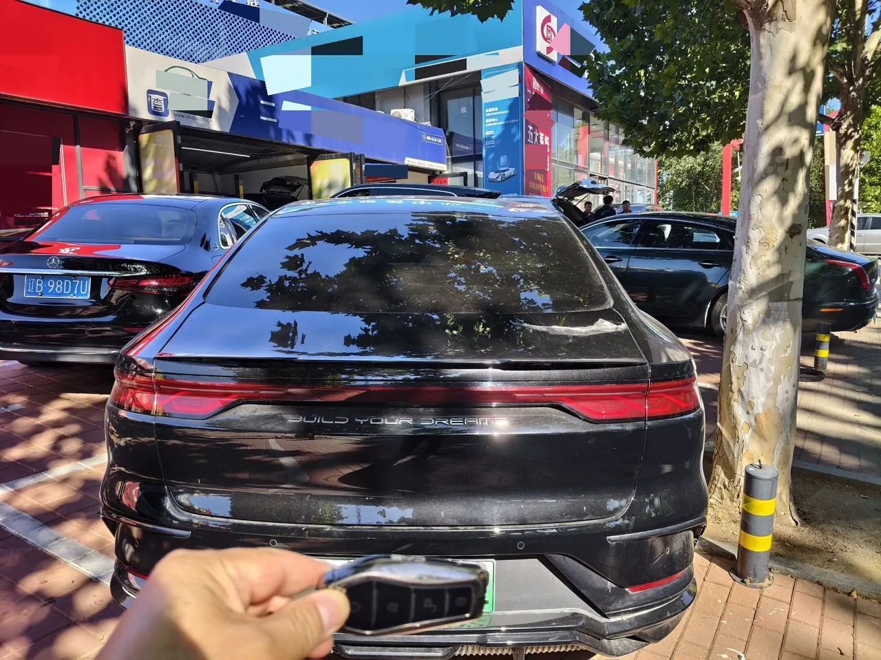 BYD 2024 Han DM-i 1.5T stepless glory version 121KM honorable automatic gear 2
