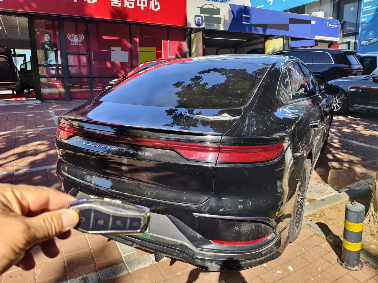 BYD 2024 Han DM-i 1.5T stepless glory version 121KM honorable automatic gear 3