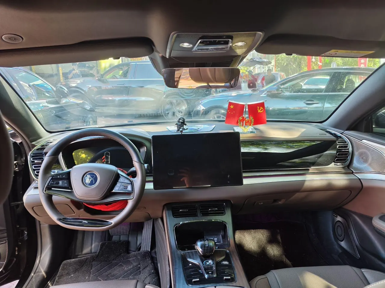 BYD 2024 Han DM-i 1.5T stepless glory version 121KM honorable automatic gear 6