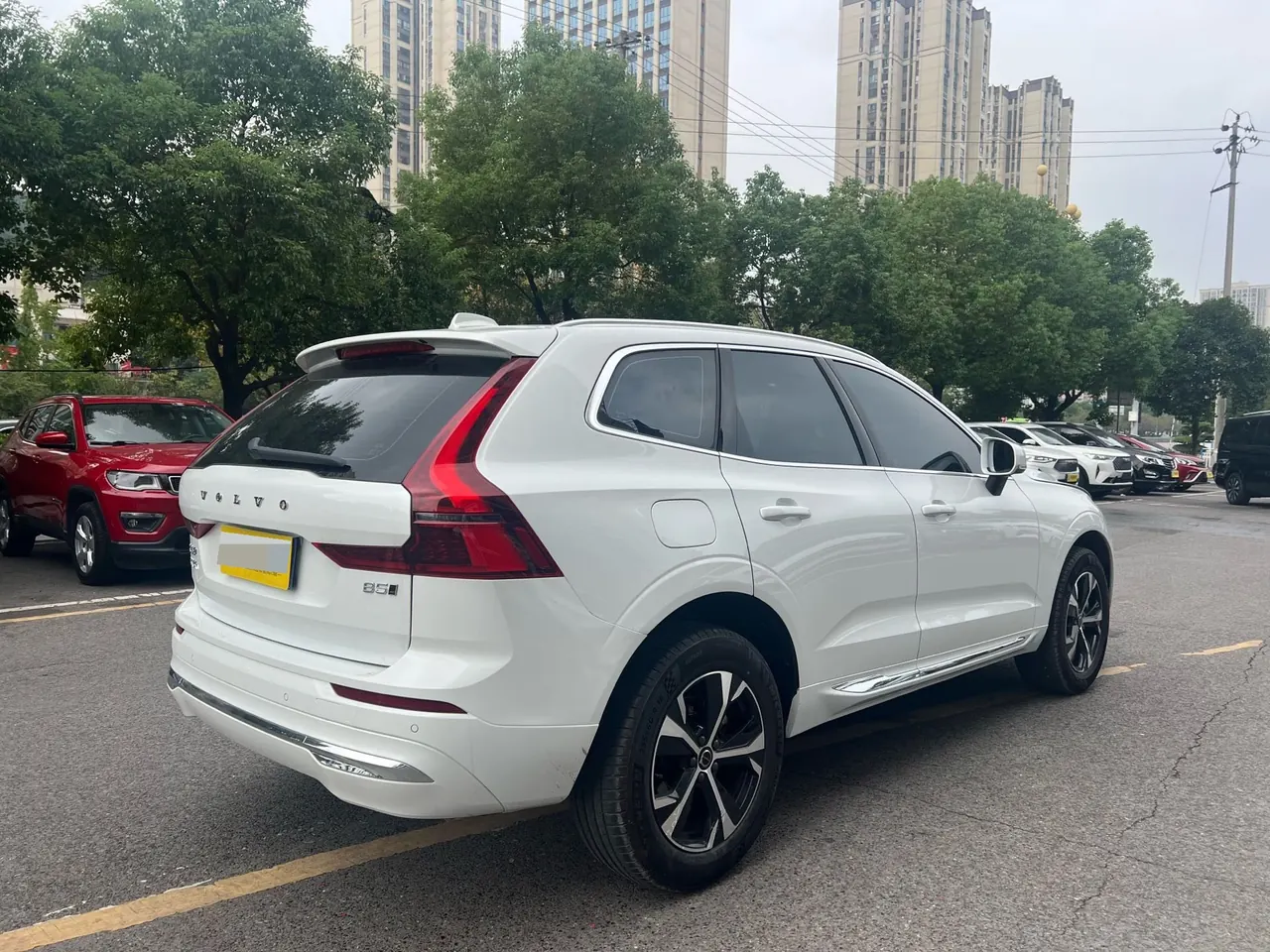 Volvo 2026 XC60 48V 2.0T B5 4-wheel drive Zhiyuan Deluxe Edition Automatic Gear 5