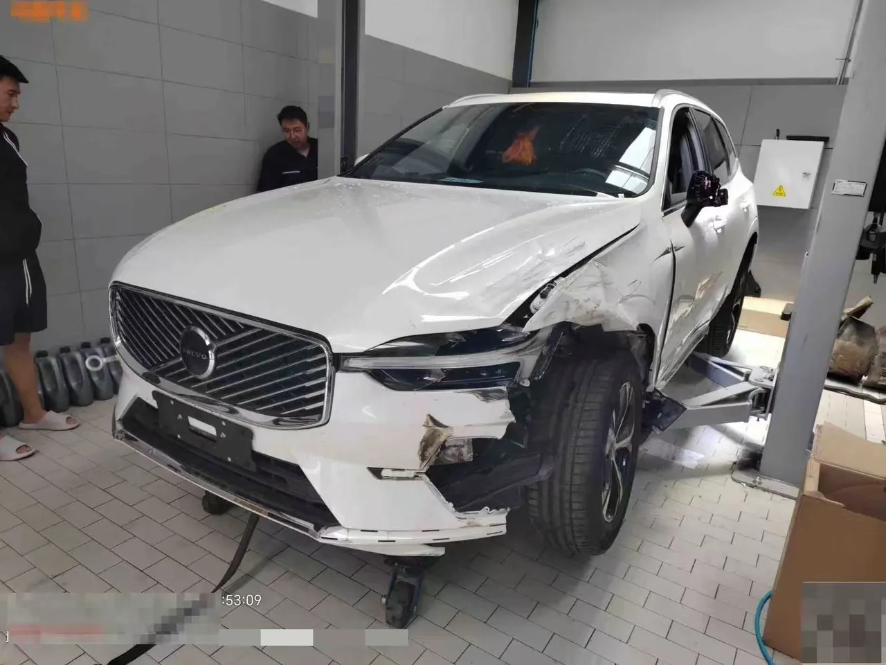 Volvo 2026 XC60 48V 2.0T B5 4-wheel drive Zhiyuan Deluxe Edition Automatic Gear 6