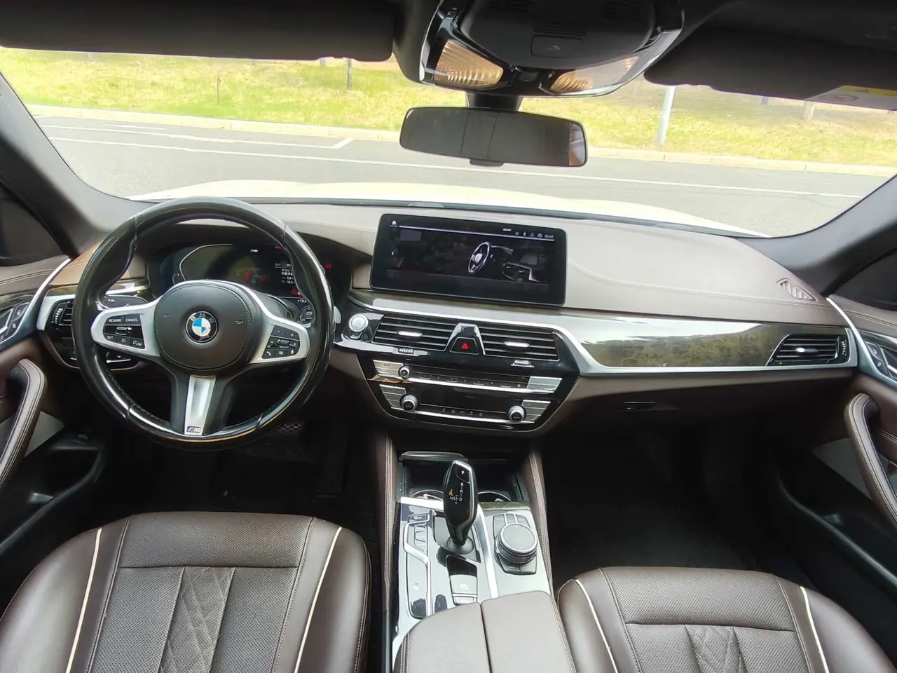 BMW 5 Series 2022 525Li 2.0T M Sports Suit (Modified) Automatic Gear 7
