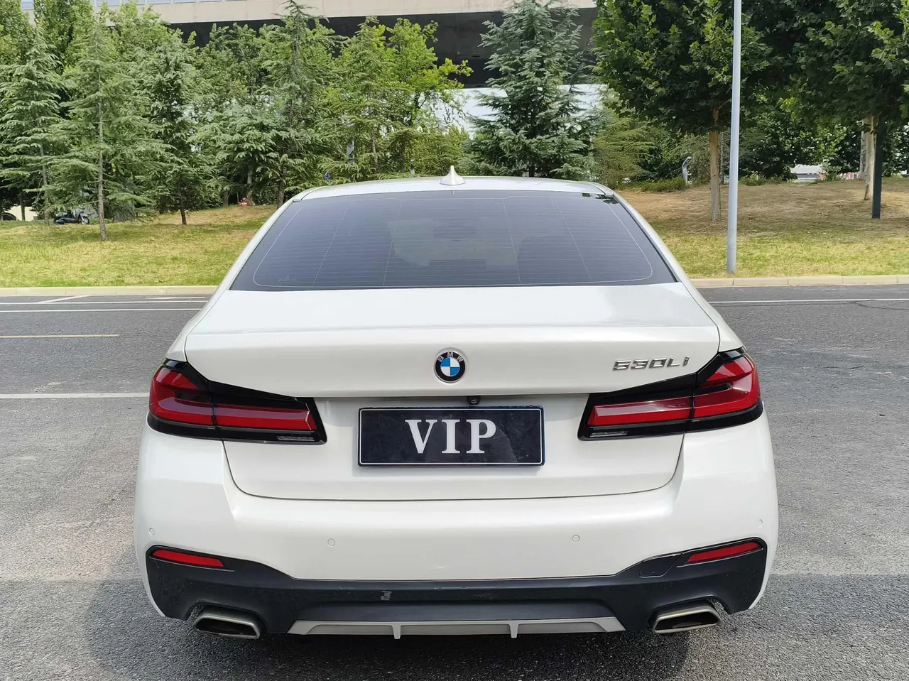 BMW 5 Series 2022 525Li 2.0T M Sports Suit (Modified) Automatic Gear 8