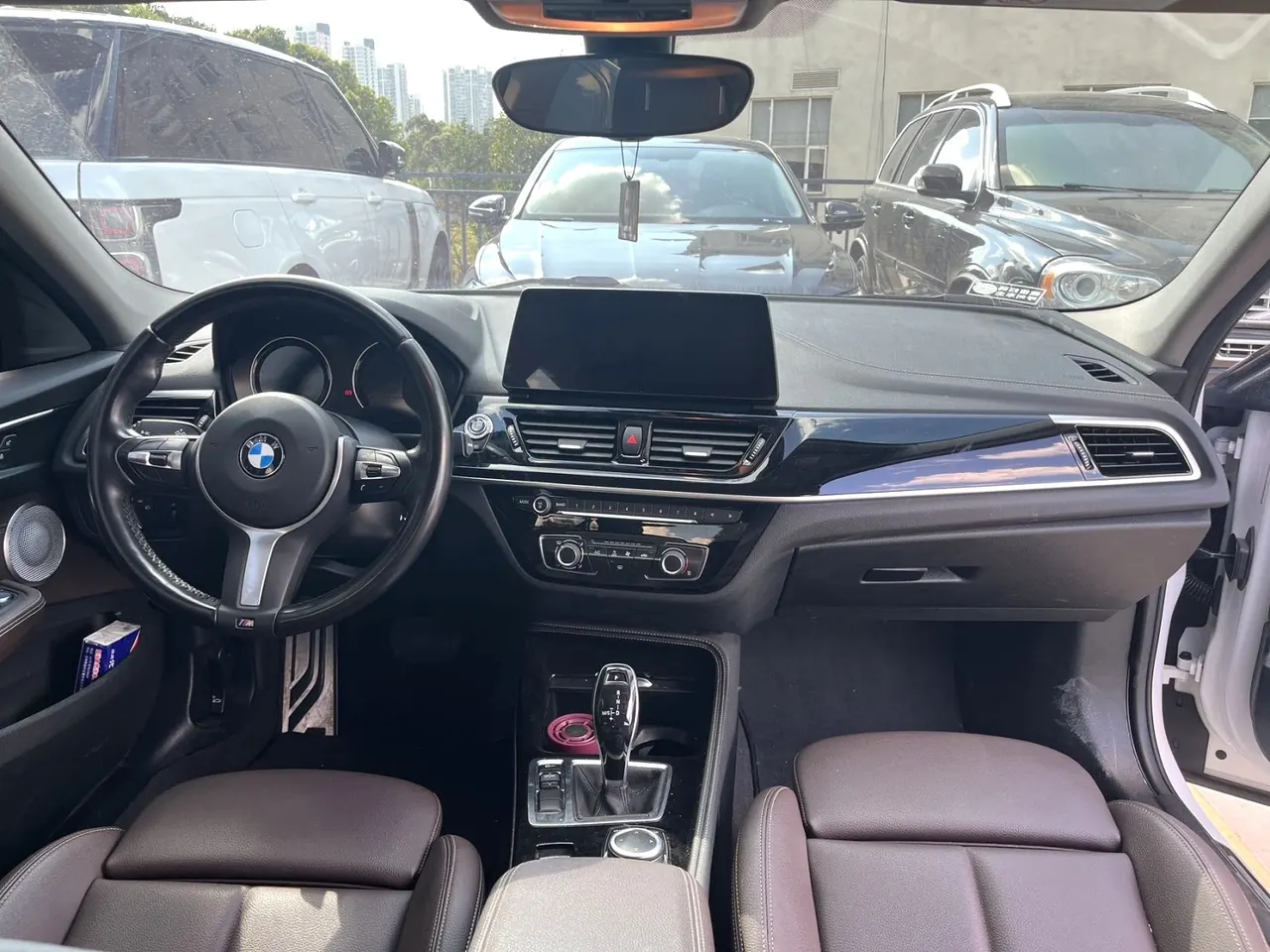 BMW 1 Series 2022 120i 1.5T M Sports Obsidian Night Edition Automatic Gear 4
