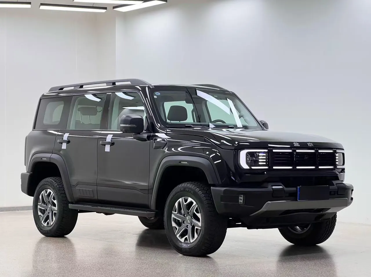Beijing 2026 BJ40 2.0D automatic 3