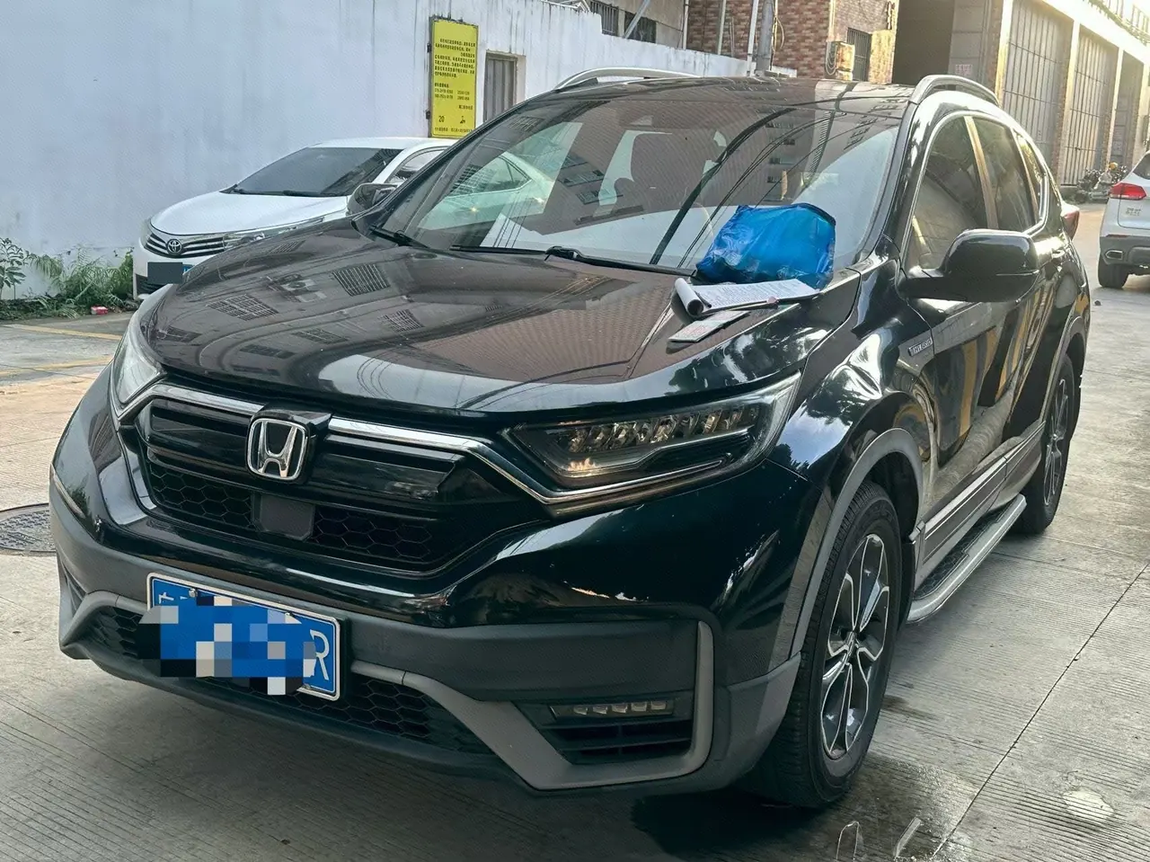 Open image lightbox: Honda 2021 CR-V hybrid 2.0 stepless two-wheel drive sharp and clean version automatic transmission