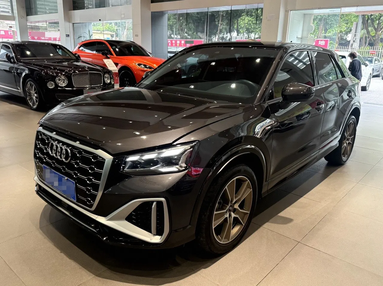 Open image lightbox: Audi 2022 Q2L 1.4TFSI 35TFSI Fashion Dynamic Automatic