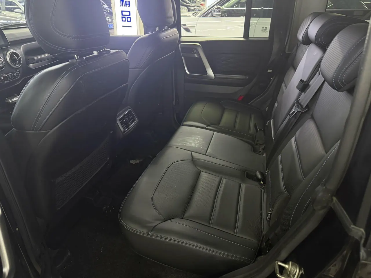 Beijing 2023 BJ40 2.0T Four-wheel Drive Ring Tower Champion Edition Automatic Gear 4